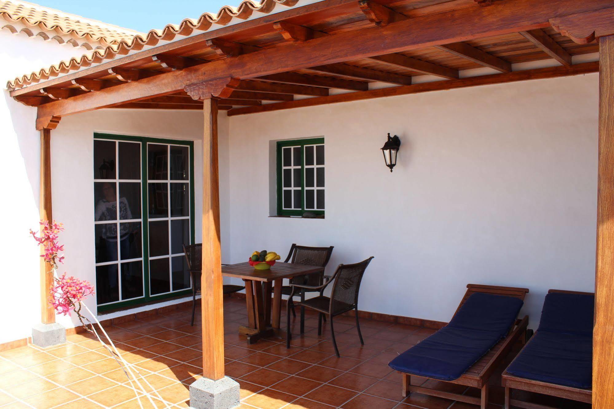 Casa La Majada (Adults Only) Pensionat Los Llanos De Aridane Exteriör bild